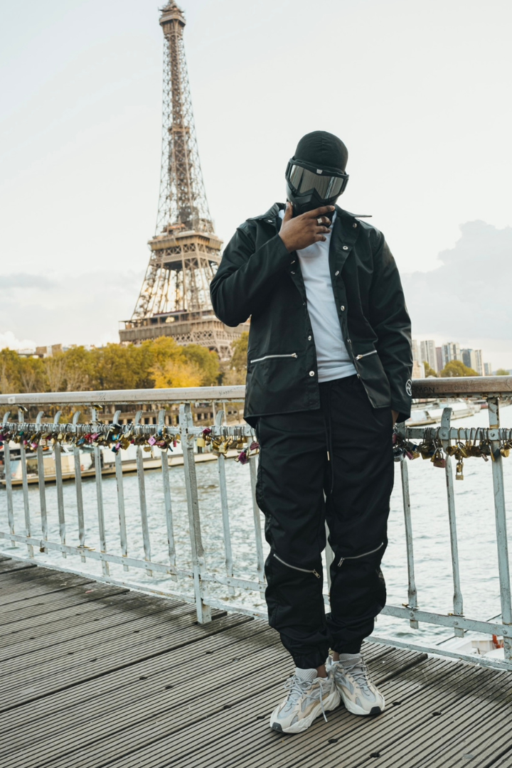 4REAL ZIP NOIR
